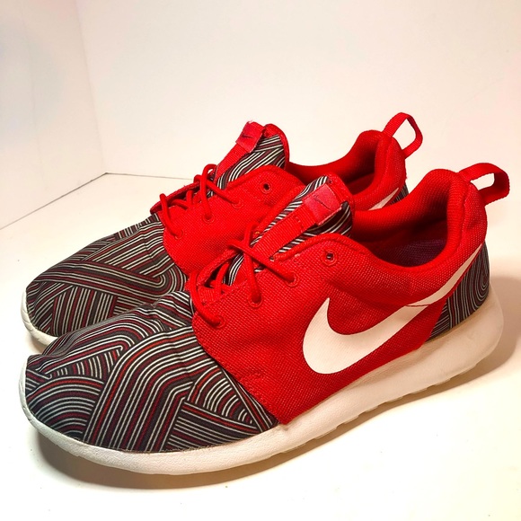 Nike Roshe Red & Grey Crazy Design Style Cross Trainers Men’s Size 8.5. - Picture 1 of 8